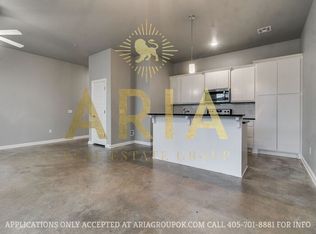 4704 W Main St, Norman, OK 73072