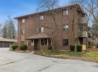1235 66th St APT 26, Windsor Heights, IA 50324