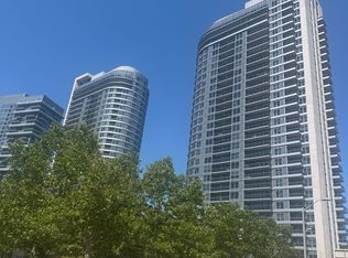 151 Village Green Sq #506, Toronto, ON M1S0K5