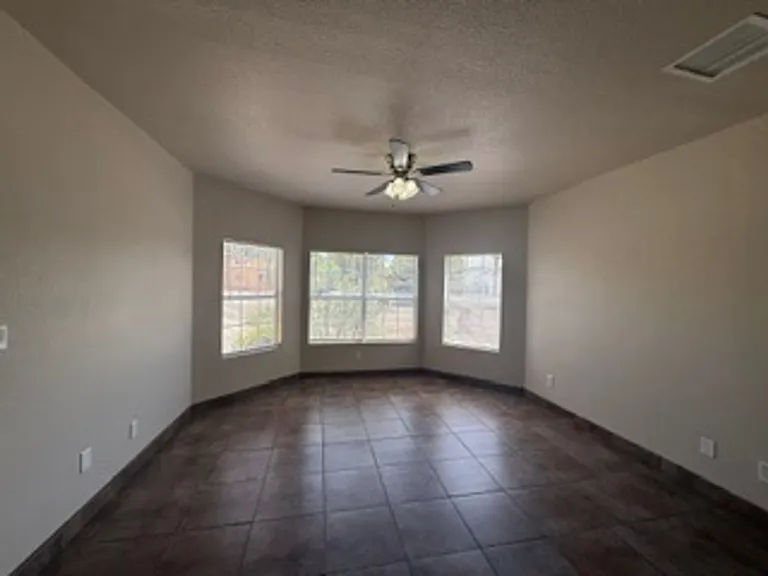 3923 Ramrod Frg — Photo 4
