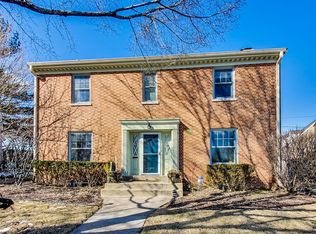 3231 Otto Ln, Evanston, IL 60201