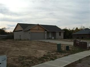 129 Goldenrod Dr, Eaton, OH 45320