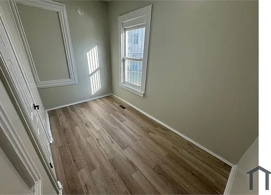 286 Hunterdon St #1 — Photo 2