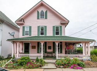 318 Smith St, Jersey Shore, PA 17740