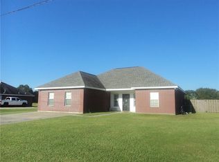 506 Hanna St, Iowa, LA 70647