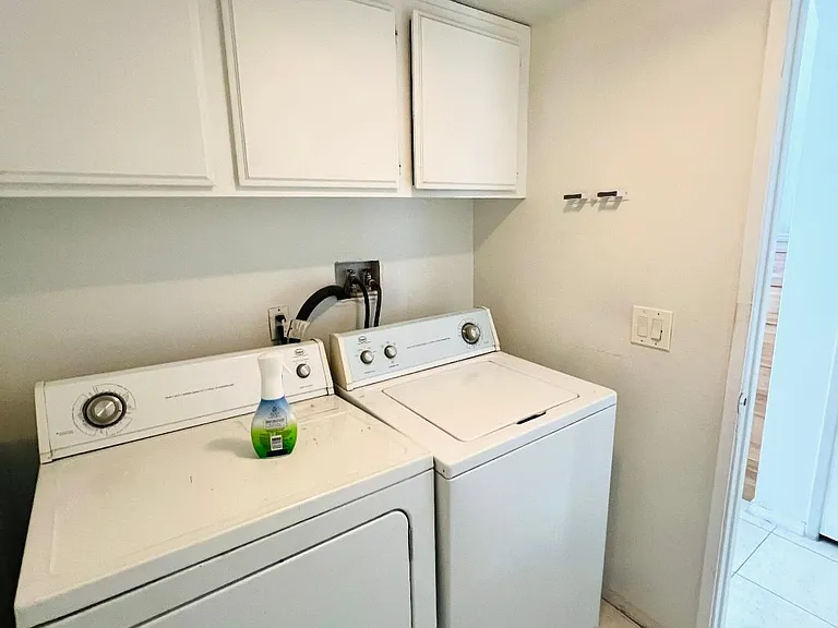 12950 Pan Am Blvd — Photo 10