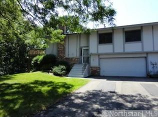 7793 Yucca Ln N, Maple Grove, MN 55311