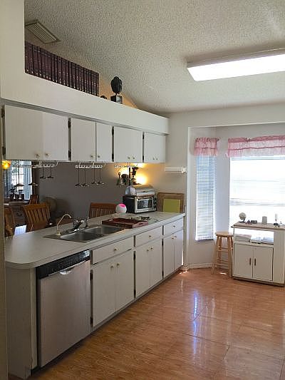 1st image of 8819 Beeler Dr