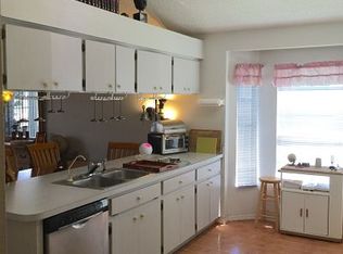 8819 Beeler Dr, Tampa, FL 33626