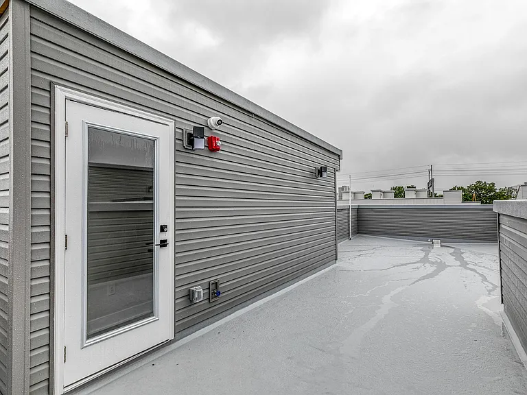 1518 N 8th St #8R — Photo 2