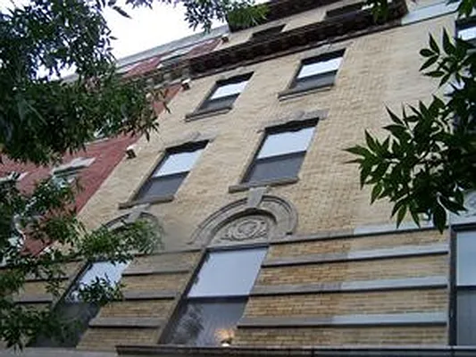 Sold by Douglas Elliman | media 27