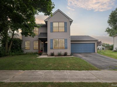 729 Cricket Xing, Pinckney, MI, 48169