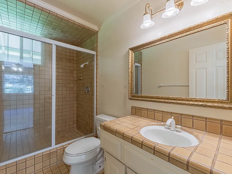 17967 Berta Canyon Rd — Photo 21
