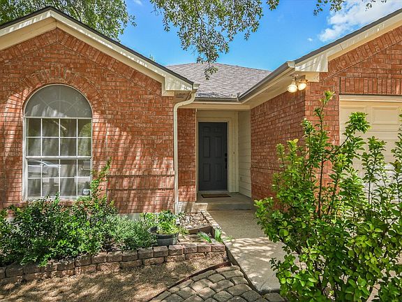 2nd image of 17913 Madden Dr