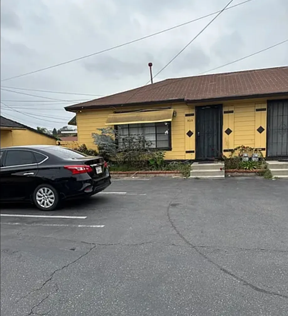 1 bed, $1,800 — Photo 1