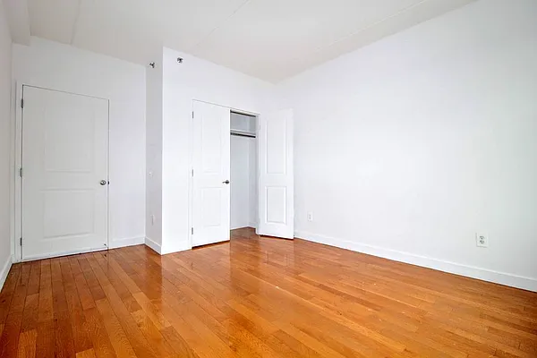 Rented by Skyward | media 28