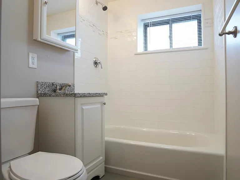 1198 Commonwealth Ave #6 — Photo 14