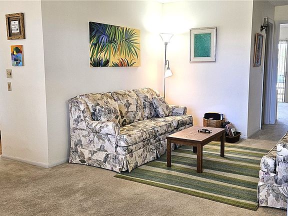 5th image of 98 Spring Lake Dr APT 203