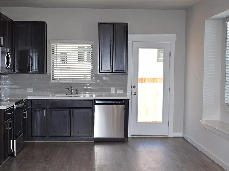 116D Amber Fields Trl — Photo 6