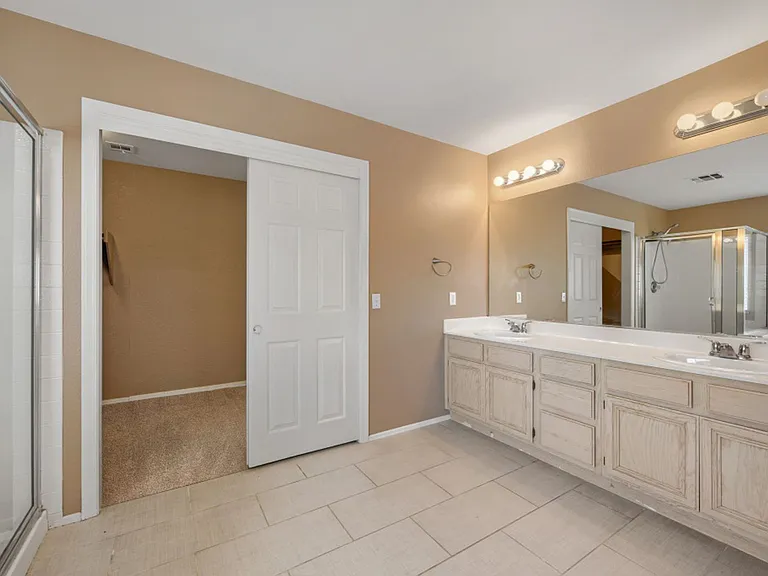 946 Saddle Horn Dr — Photo 21