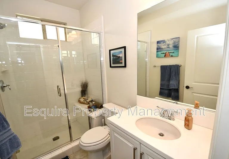 505 Elm Cottage Ct — Photo 16
