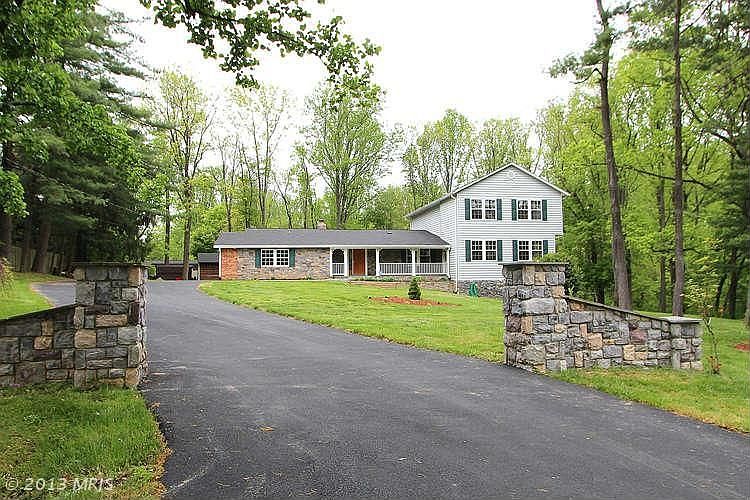 1st image of 317 Westlawn Dr
