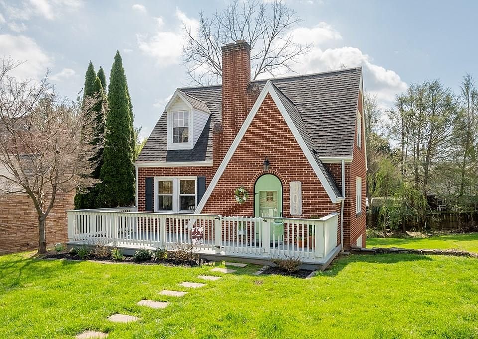 903 W Stuart Dr, Galax, VA 24333 Zillow