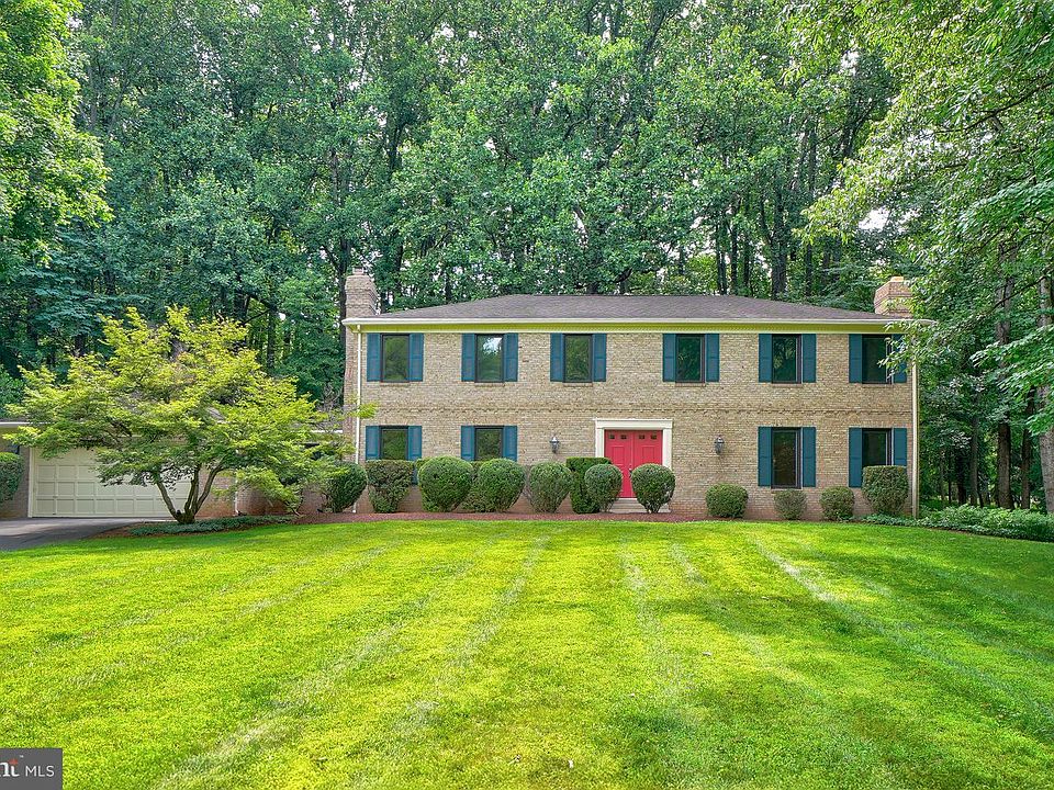1st image of 11701 Beekman Pl