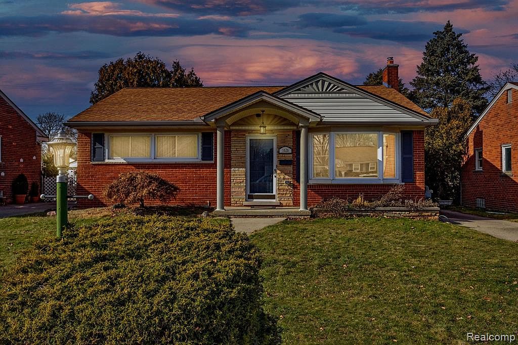 1626 Walnut St, Dearborn, MI 48124 Zillow