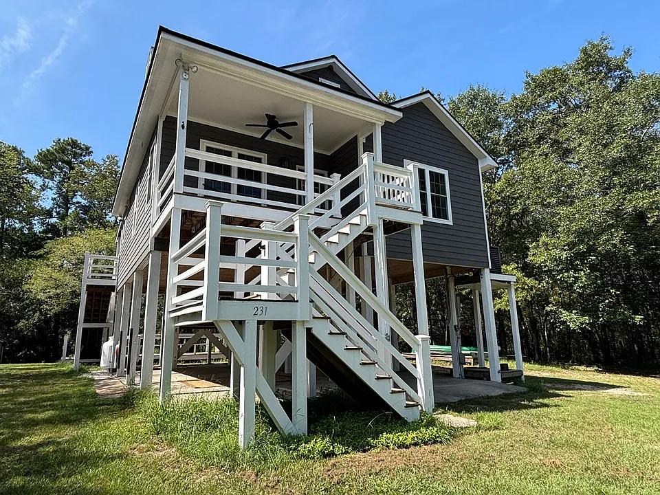 231 Estate Rd