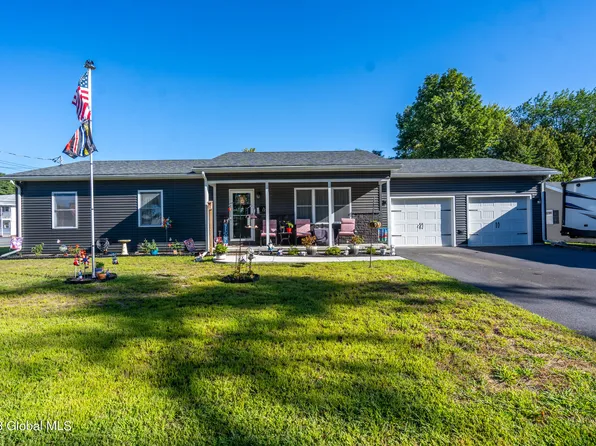 12 Gansevoort Road, South Glens Falls, NY 12803