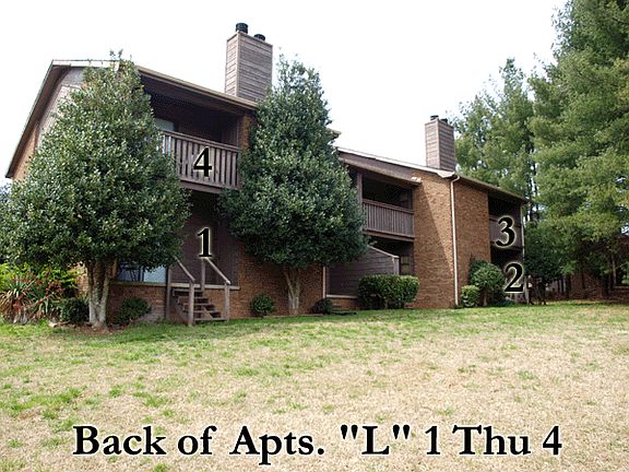 3rd image of 419 Oriole Dr APT L2