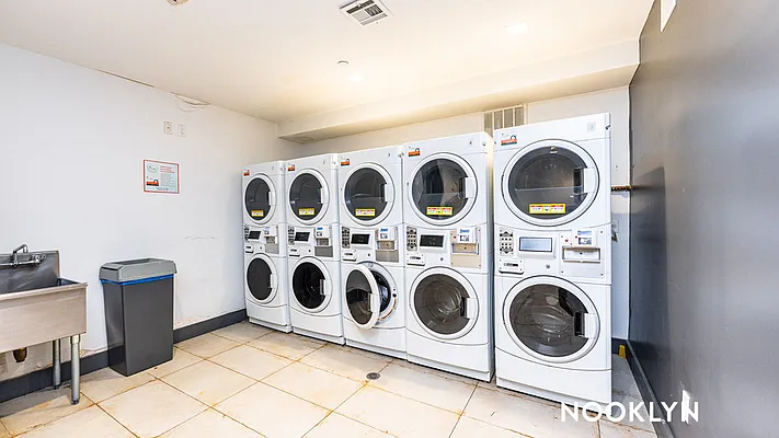 Rented by Nooklyn NYC LLC | media 2