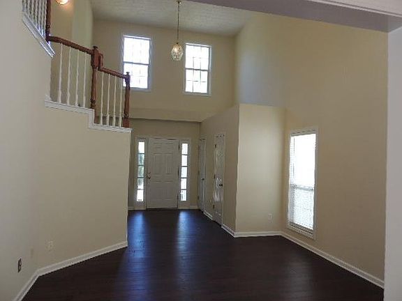 2nd image of 3499 Palisade Cove Dr