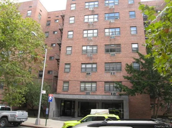 99-10 60th Avenue #3H, Corona, NY 11368