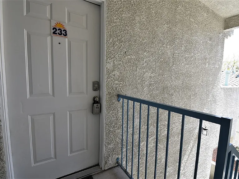 4960 Harrison Dr #233 — Photo 19