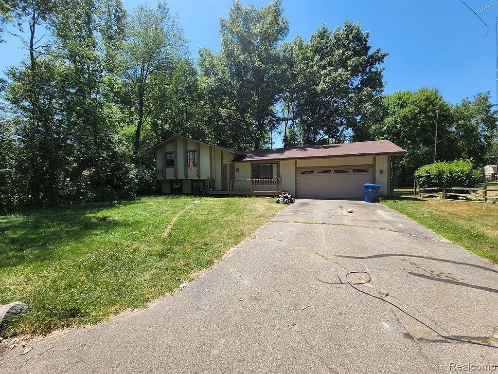 232 Lochaven Rd, Waterford, MI 48327 Zillow