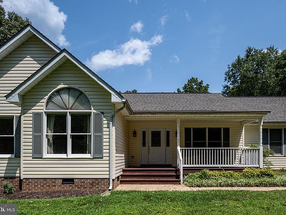 4th image of 2505 Lakeside Woods Dr