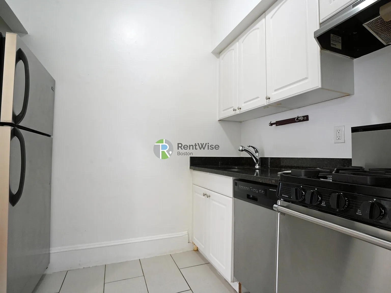 1 bed, 1.0 bath, $2,250 — Photo 4