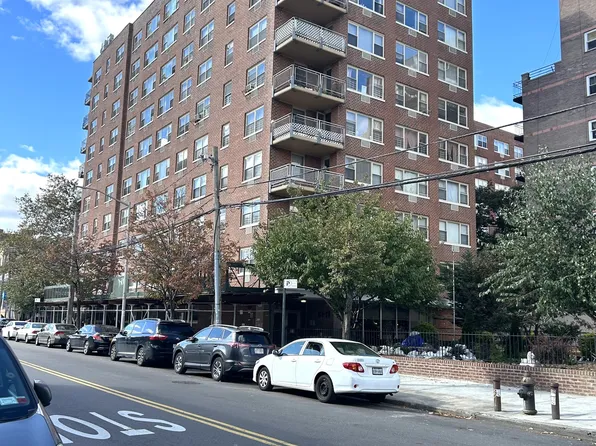 81-11 45th Avenue image 3 of 10