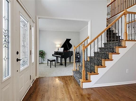 4th image of 14109 Haskins St