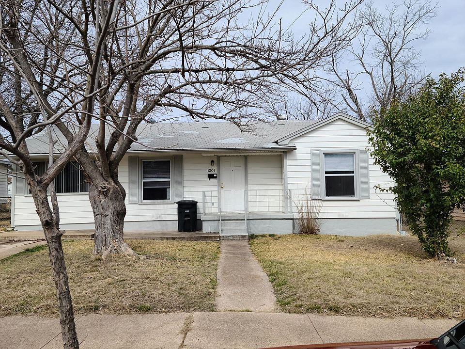 1st image of 1207 Gray Dr