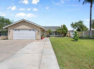 395 S Tamarisk Ave, Rialto, CA 92376