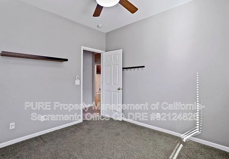 1518 Sandmark Dr — Photo 45