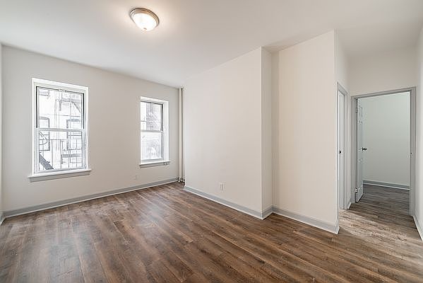 1st image of 68 W 107th St APT 24