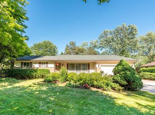 2555 Crystal Dr, Ann Arbor, MI 48108