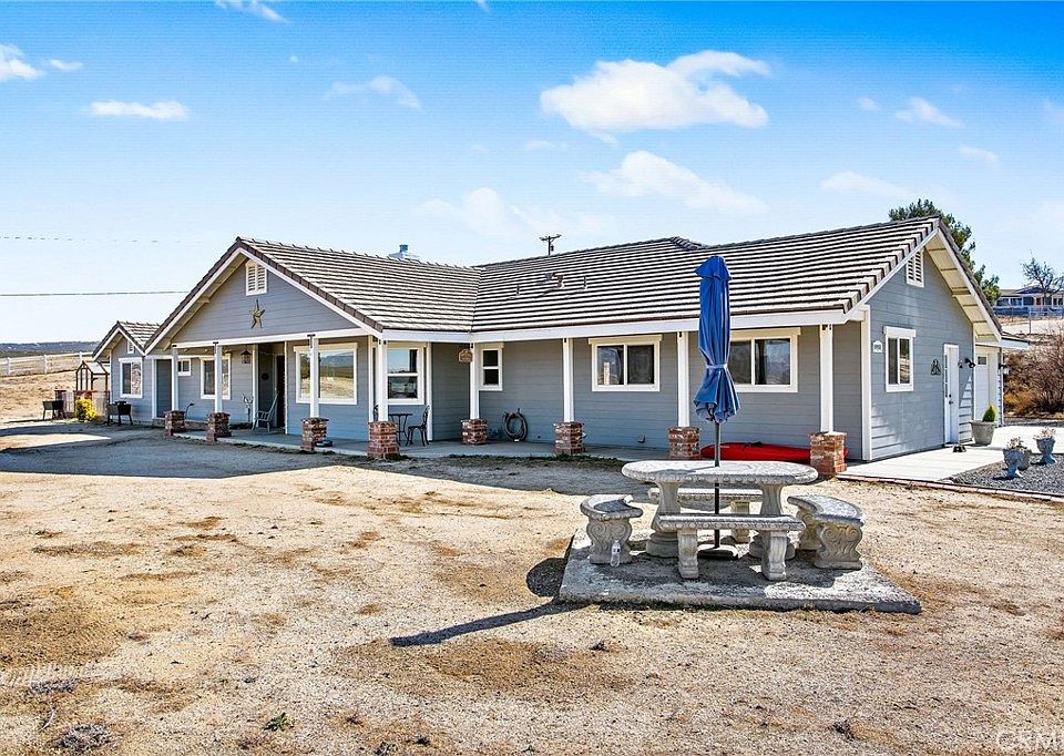 1st image of 49950 Pawnee Ct