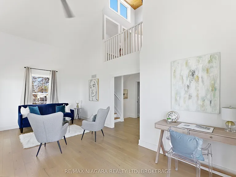 616 Lakeshore Rd — Photo 30