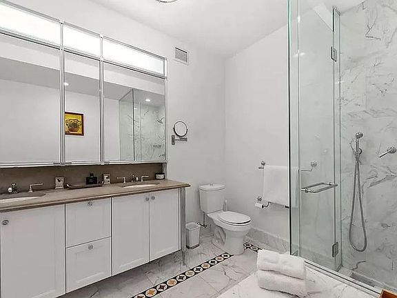 5th image of 205 W 76th St APT 4G