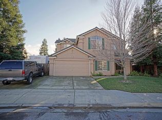 9705 N Price Ave, Fresno, CA 93720